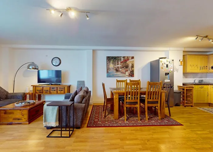 Bermondsey Apartment